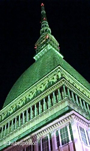 Torino - Mole Antonelliana con illuminazione verde