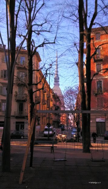 Torino, Largo Montebello, Vista Mole