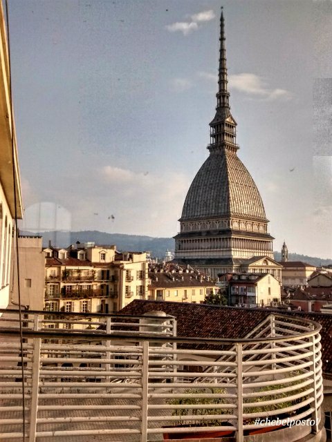 Torino - Mole Antonelliana da finestra Scuola Avogadro