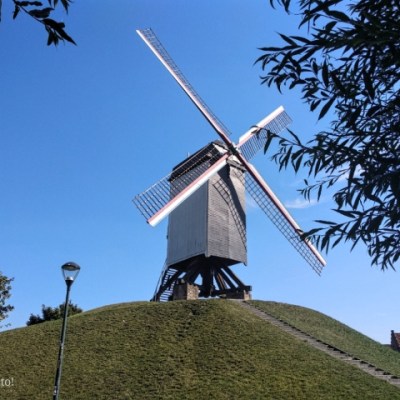 Bruges: tra fiaba, canali e  mulini a&nbsp;vento